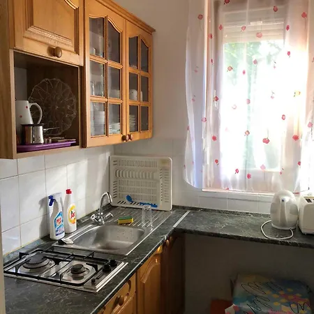 In - Balaton 18585 Fonyód