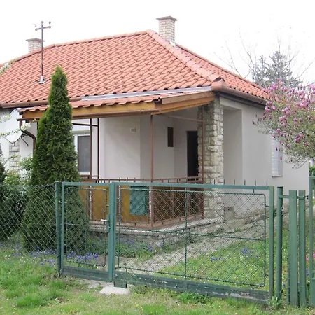 In - Balaton 18585 *