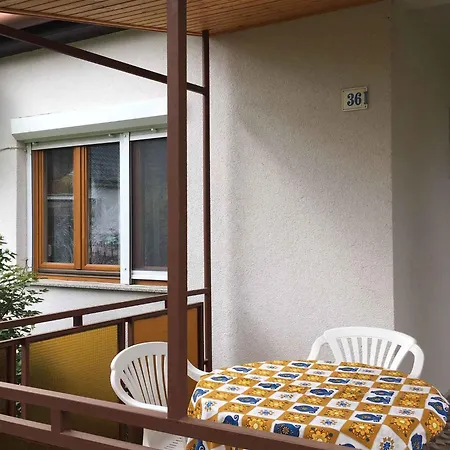 In - Balaton 18585 Fonyód