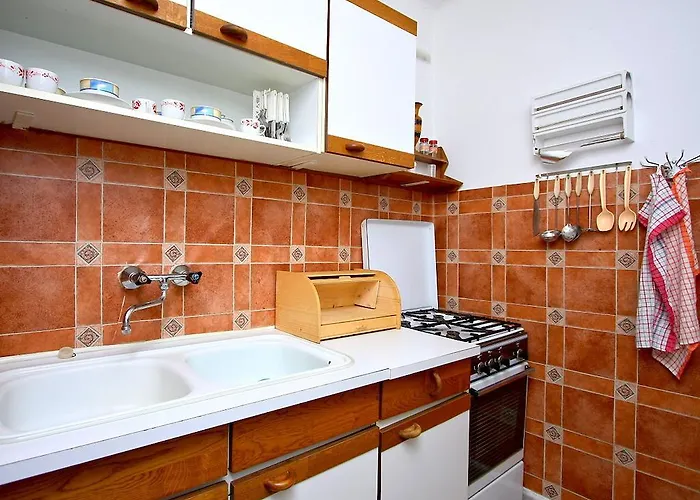 בית נופש In - Balaton 18585 *